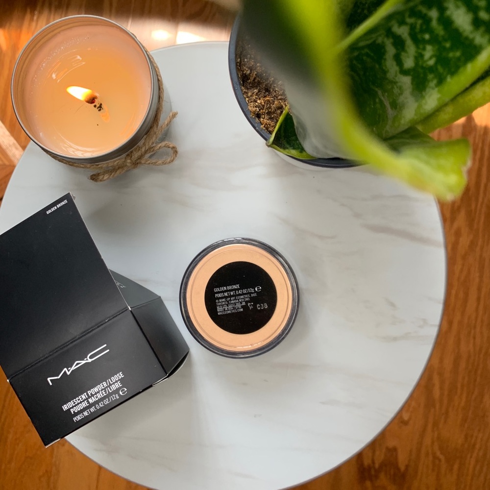 ‼️SOLD‼️Mac loose powder bronzer